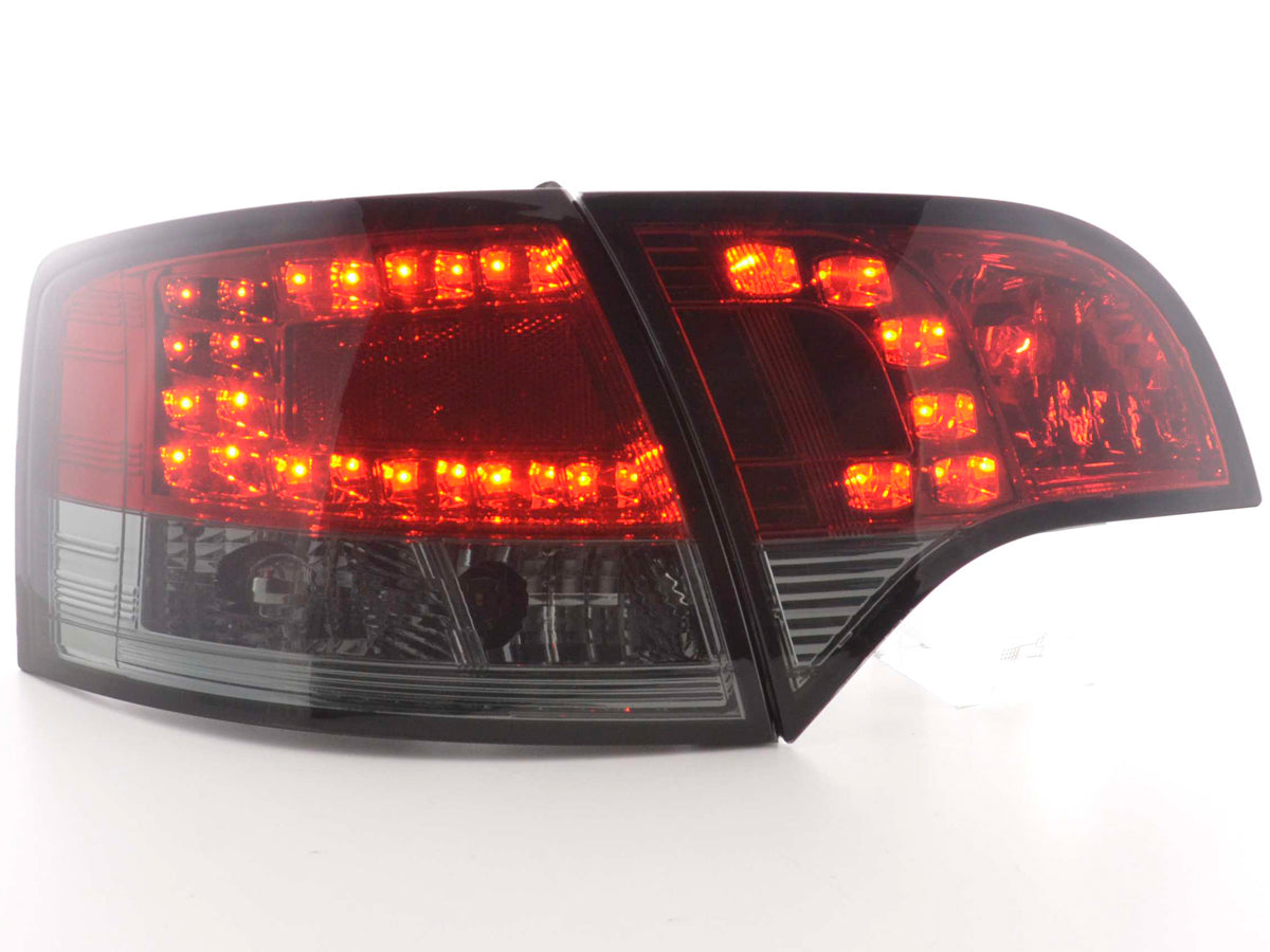 LED Rückleuchten Set Audi A4 Avant Typ 8E 04-08 rot/schwarz LED Rückleuchten Set Audi A4 Avant Typ 8E 04-08 rot/schwarz